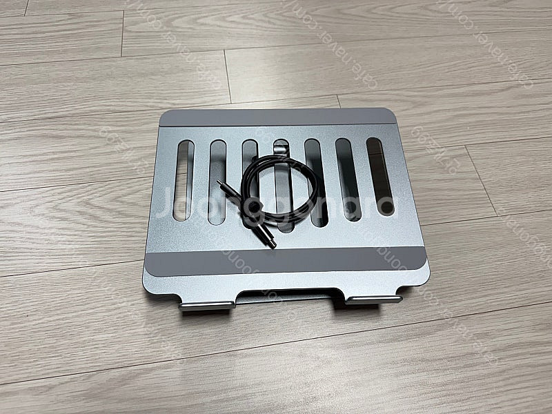 카멜 11 in 1 노트북 거치대 멀티허브 360도 회...--1