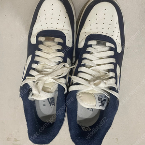 나이키에어포스 미드나잇 네이비 275