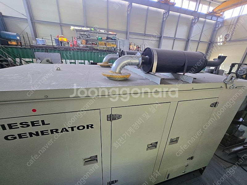 디젤 발전기 (340Kw) 판매합니다.--2