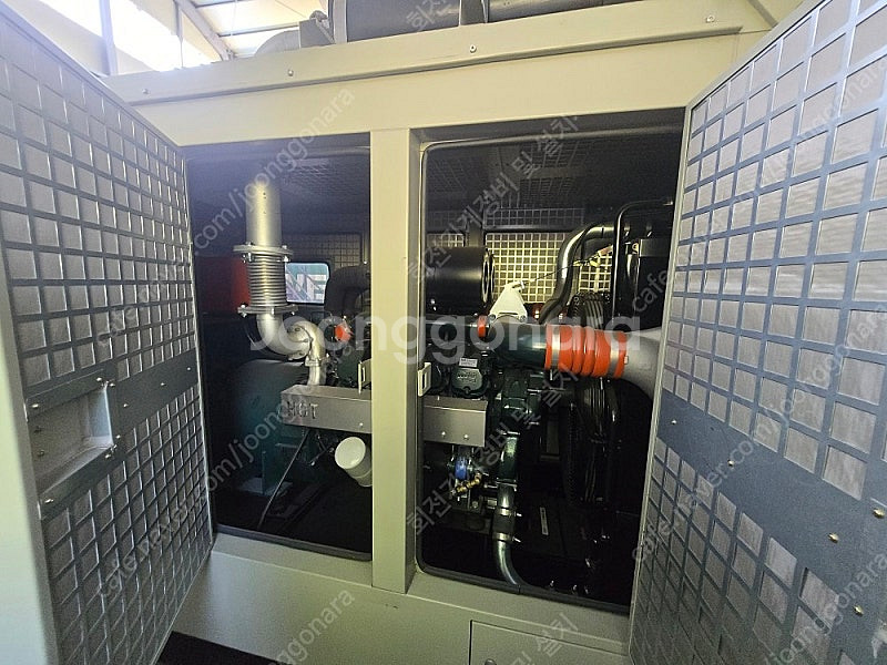 디젤 발전기 (340Kw) 판매합니다.--3