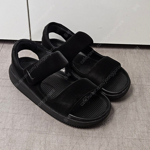 나이키 캄 샌들 남성 (270) FJ6044-001 판매합니다.