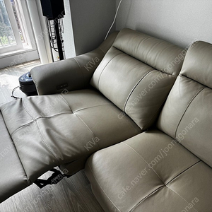 뉴 레가토 4인 리클라이너 소파 양면형 팝니다.