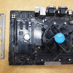 H310M-C/HDMI 보드, G5400 CPU 배송료 포함 3만원 입니다.