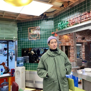 준지(junn.j) 블랙 신슐레이트 레이어드 롱 야상 점퍼