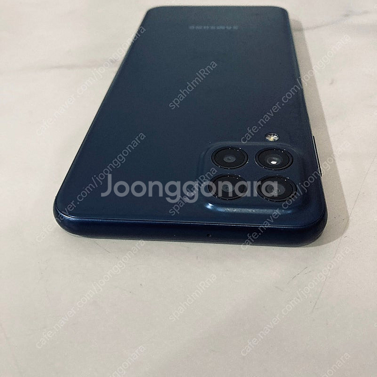 갤럭시 점프2 블루 128기가 무잔상S급 매우깨끗한기기 8만원 판매합니다!--3