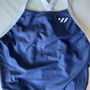 스웨이브 네이비 L 35,000원 팝니다~