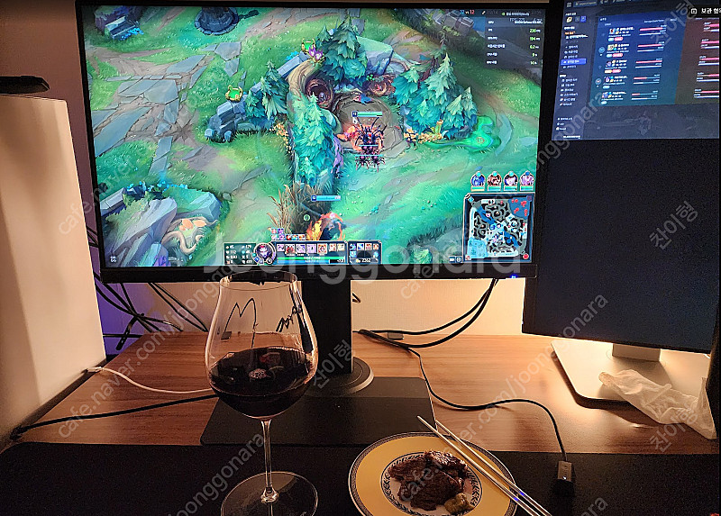 OMNI XG2431 무결점 IPS 240 블러버스터 HDR 400 모니터--0