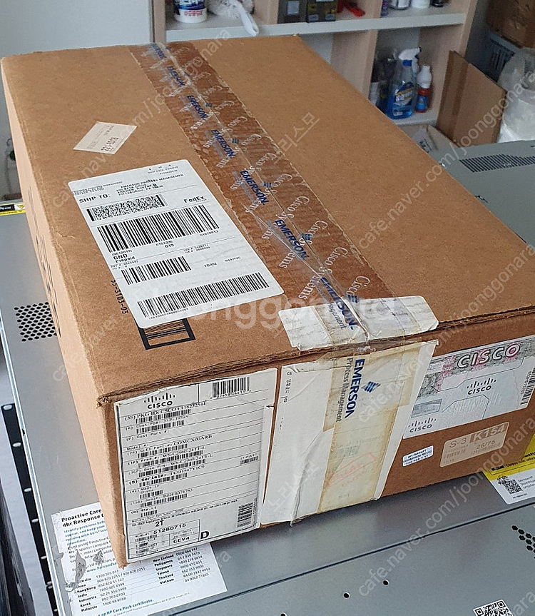 CISCO WS-C2960-24TT-L L2 Switc...--0
