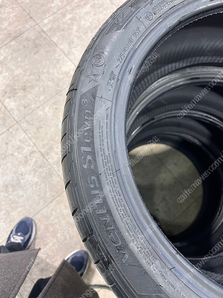 임판급(18km) 벤투스 s1 evo3 225 45 18--1