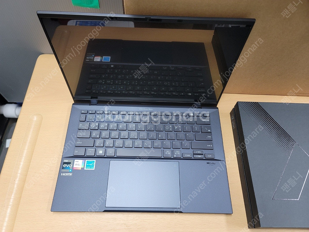 ASUS ExpertBook B9 B9403CVAR 1...--3