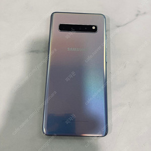 갤럭시 S10 5G 프리즘실버 256기가 무잔상 가성비굿~ 8만원 판매합니다!