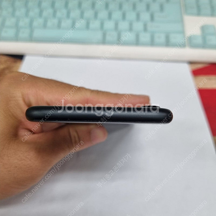 대량가능) 201859 아이폰7 32 매트블랙 AA급 중고폰 13만 배터리90% 부천 신중동역 레트로 인스타폰 사진...--2