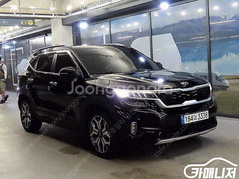 중고차 할부 셀토스 디젤 1.6 4WD 시그니처 202...--0
