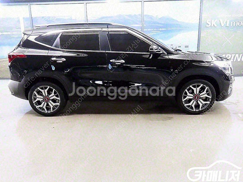 중고차 할부 셀토스 디젤 1.6 4WD 시그니처 202...--3