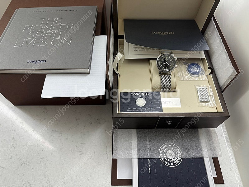 론진 레전드다이버 42mm 판매합니다.--0