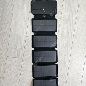 접이식 태양열 태양광 충전기 팝니다. 캠핑 백팩킹 캠핑용