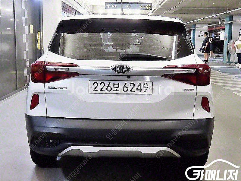 수원중고차 셀토스 가솔린 1.6 터보 2WD 트렌디 2...--5