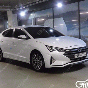 중고 더 뉴 아반떼 AD 1.6 스마트 초이스 (5인승) 2020 년식 흰색 저신용 중고차