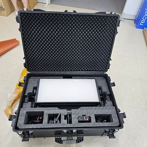 어퓨쳐 APUTURE NOVA 600C with HARD CASE
