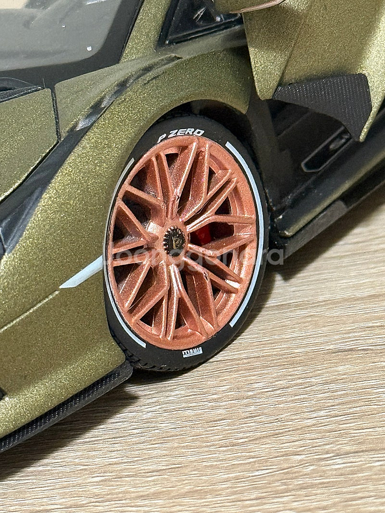 1:18 1/18 마이스토 센테나리오, 부라고 시안 일...--6
