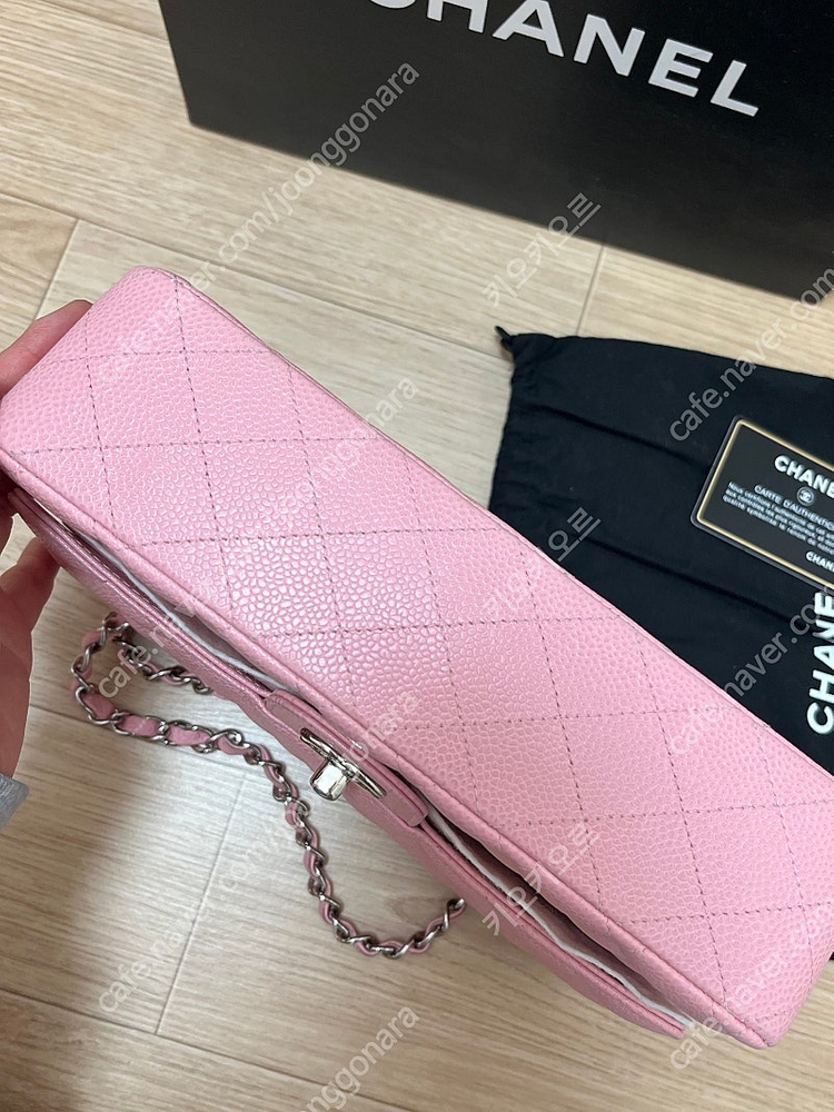 샤넬 클래식 캐비어 은장 스몰 핑크 이미지