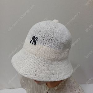 택포 MLB 키즈 아동 여름 벙거지 모자 52 버킷햇 미사용 크림화이트 구제매니아