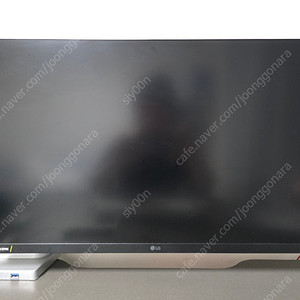 LG 울트라이어 27인치 QHD 모니터