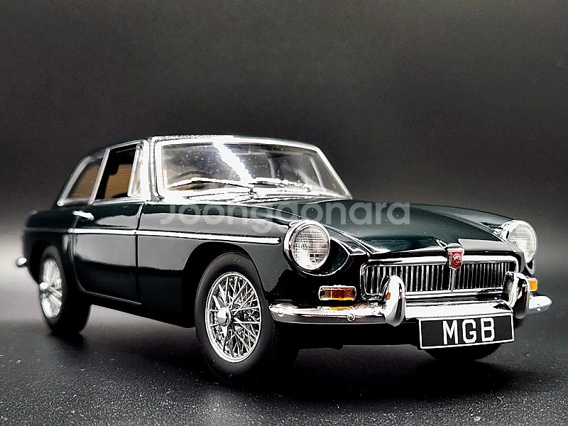 1/18 오토아트 MGB GT 판매합니다. 오토아트 교...--4