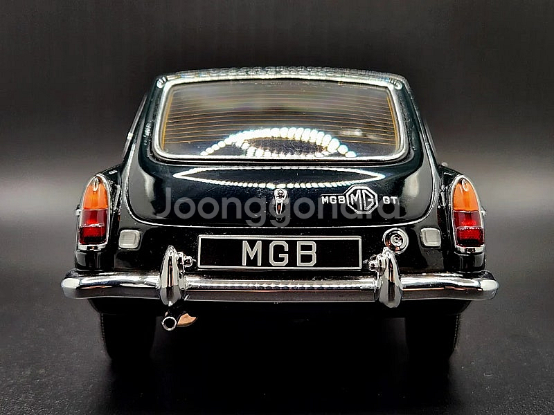 1/18 오토아트 MGB GT 판매합니다. 오토아트 교...--8