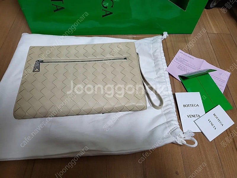 보테가베네타 도큐먼트 케이스 스트랩 클러치--0