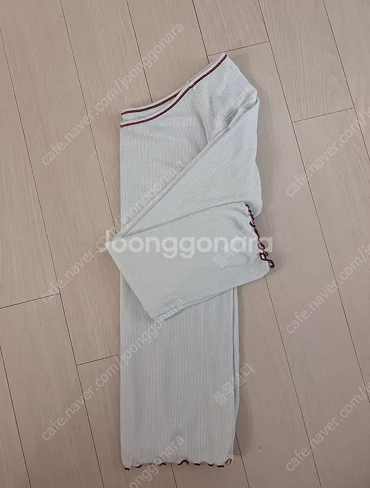 부디무드라 브이넥 롱 슬리브 블루 M--2