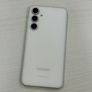 갤럭시S23FE 크림색상 256용량 무잔상 깨끗한단말기 30만 판매해요