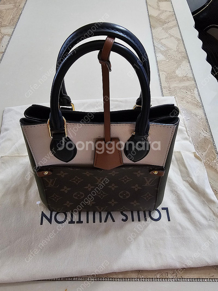 (정품)루이비통 모노그램 폴드 토트백 M45388--1