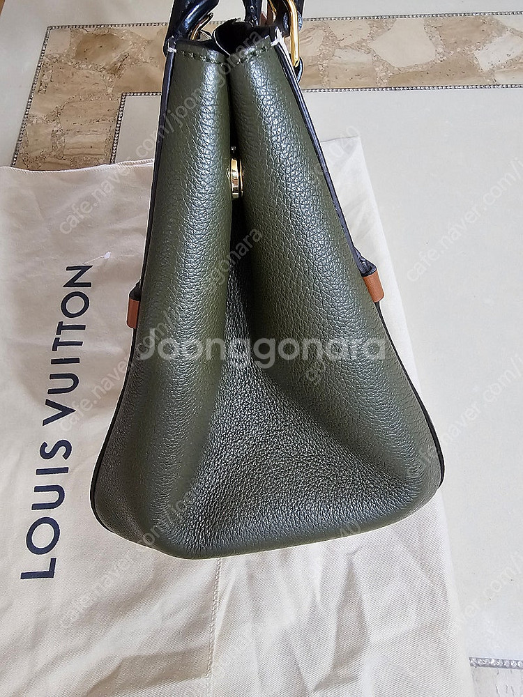(정품)루이비통 모노그램 폴드 토트백 M45388--2