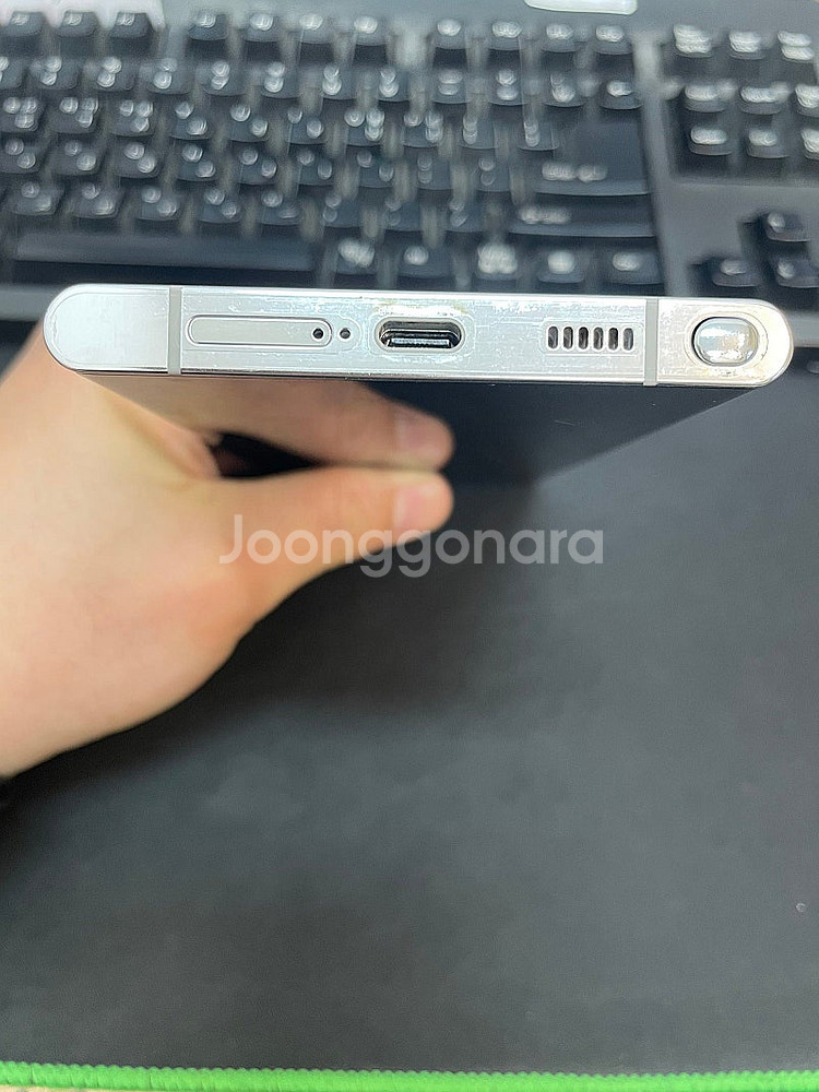갤럭시S22울트라 화이트 256GB 무잔상 상태좋은 중...--5