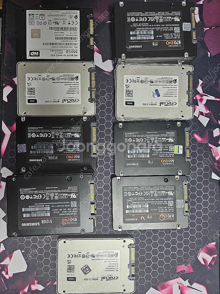 각종 2.5인치 SATA SSD 판매합니다.--0