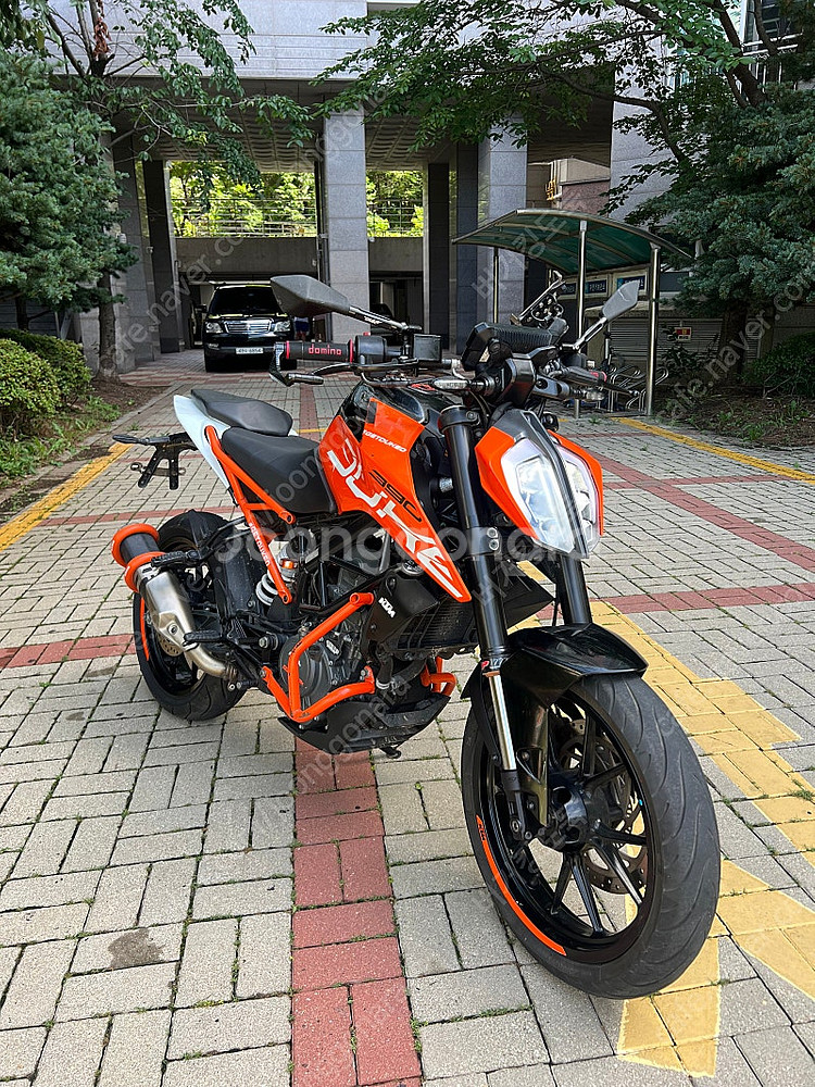 17년식 KTM 듀카125 네이키드 오토바이 판매합니다--0
