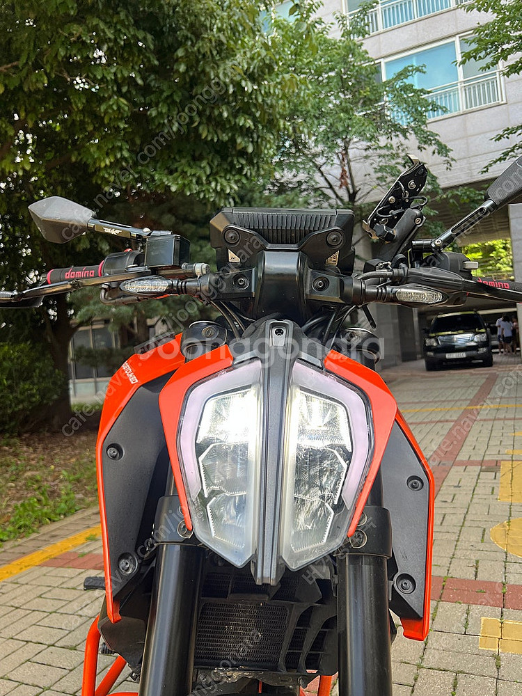 17년식 KTM 듀카125 네이키드 오토바이 판매합니다--1