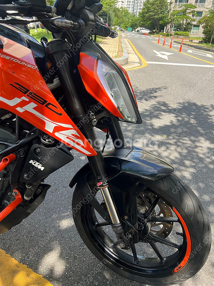 17년식 KTM 듀카125 네이키드 오토바이 판매합니다--2