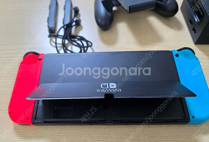 닌텐도 스위치 OLED--3