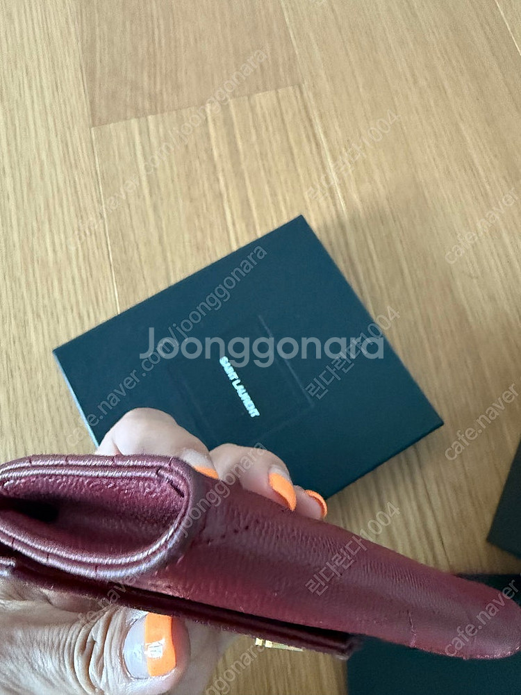 정품 입생로랑 반지갑--8