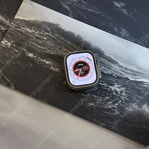 애플워치 울트라 49mm 티타늄 효율100% 풀박스 , 슈피젠 스트랩 S급 50만