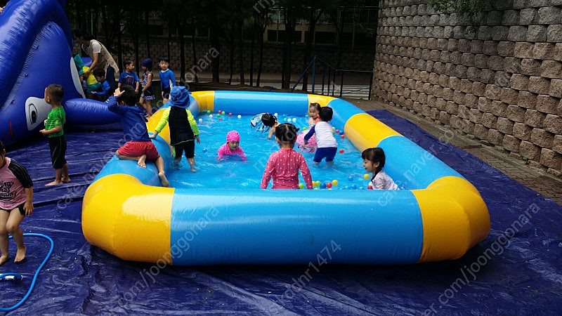 수영장 풀장 워터슬라이드 물미끄럼틀 에어바운스 에어수영장 중고 새거 헐값판매(에어풀장,이동식수영장,야외풀장,유아어린... 이미지