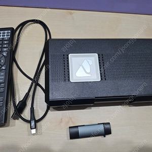 레트로팅크 4K Retrotink 4K 팝니다.