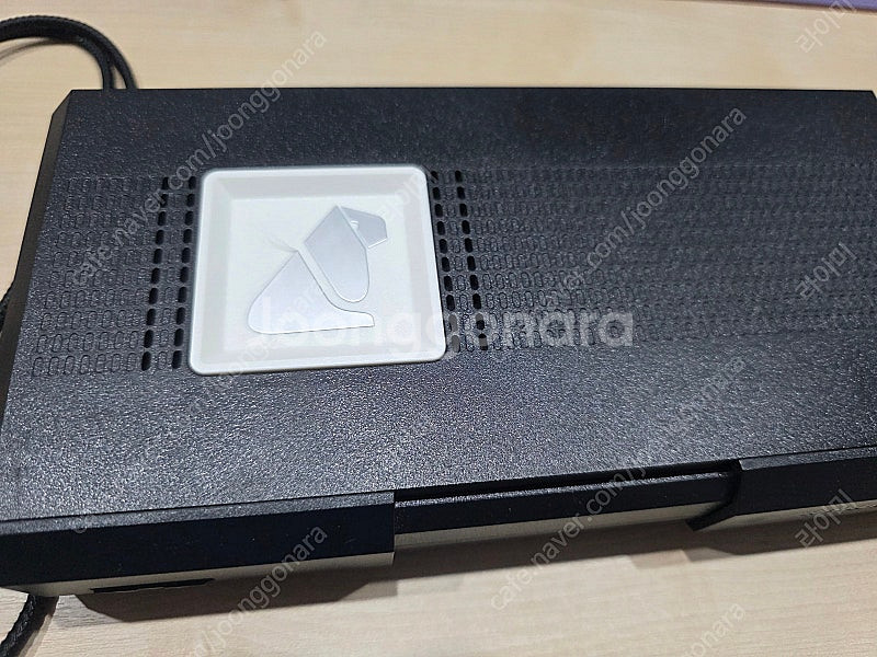 레트로팅크 4K Retrotink 4K 팝니다.--1