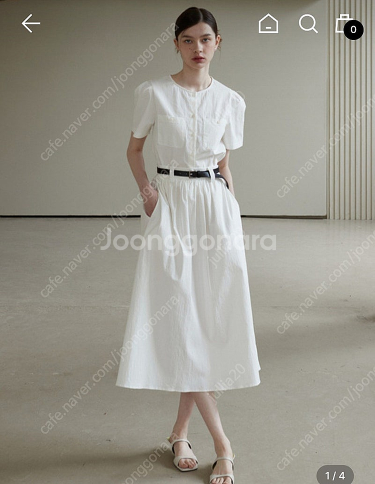 아무르 무아르 [세트] 포켓 하프 퍼프 블라우스+셔링 스커트 화이트 amr1606--0