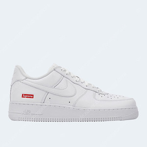 슈프림 x 나이키 에어포스 화이트