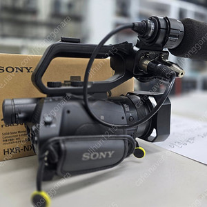 NX80 소니4K캠코더 풀박스 팝니다.