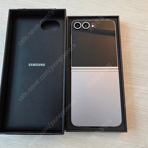 갤럭시 Z플립6 실버쉐도우 256GB 판매합니다