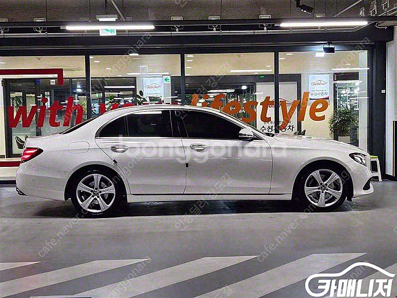 [벤츠]E-클래스 W213 E200 아방가르드 (0톤)...--3
